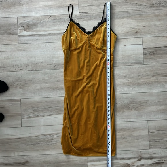 Size 4 Vintage Looking Cynthia Steffe Dress - Picture 5 of 8